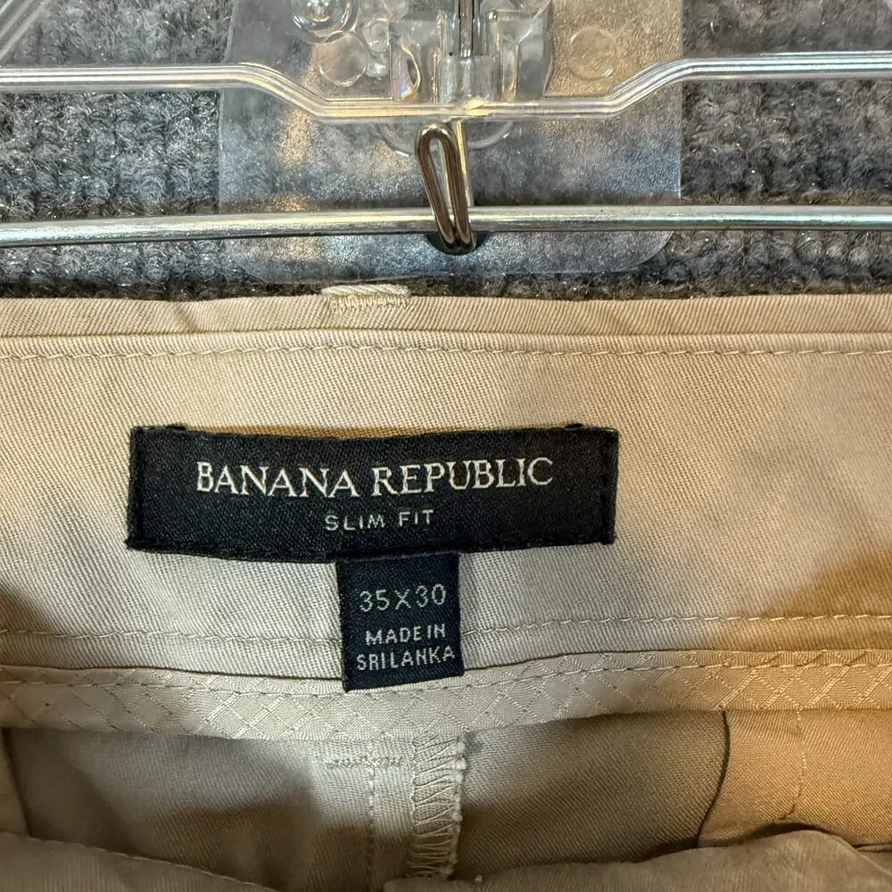 Banana Republic minor flaws